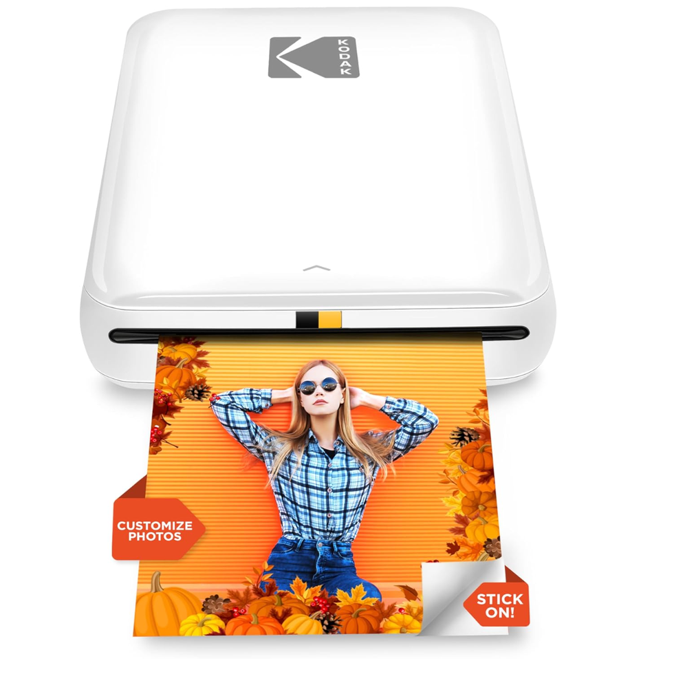 79 Christmas Gifts Teenage Girls Are Going to Be Obsessed With This Year