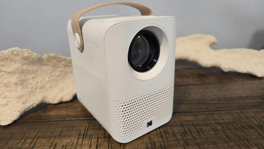 KODAK FLIK HD9 Smart Projector Review: Portable Entertainment Anywhere