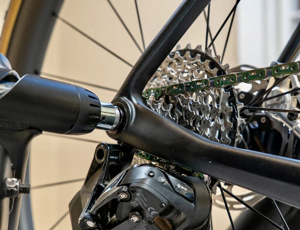 Saris Offers New UDH Thru-Axle Adapters for Indoor Trainers