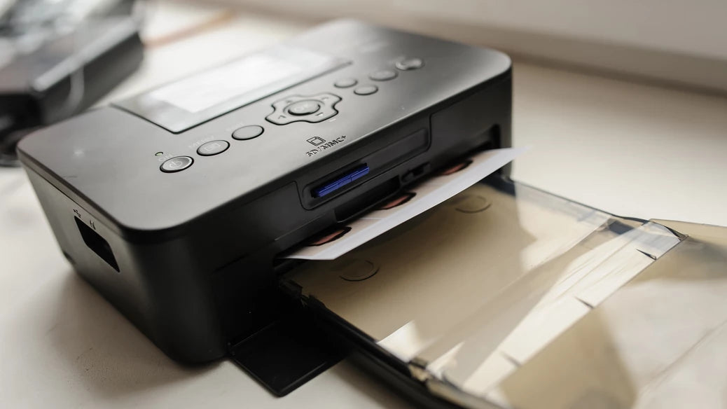 How to print a photo from a smartphone? Check out these mobile mini printers