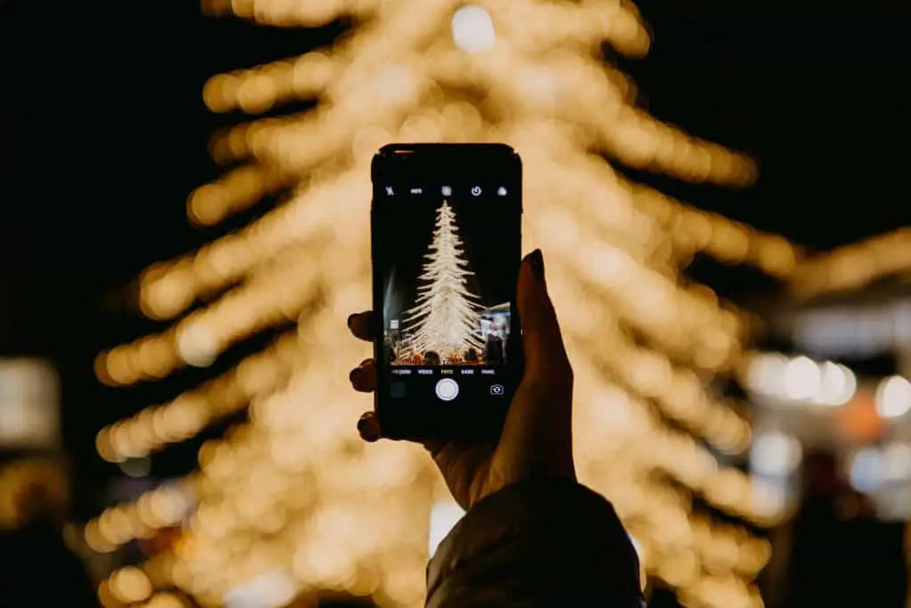 Top 10 Christmas gifts for Smartphone Photographers in 2022