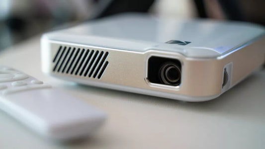 Kodak Luma 450 projector review: pocket-sized projector